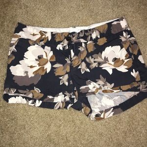 Old navy size 0 shorts